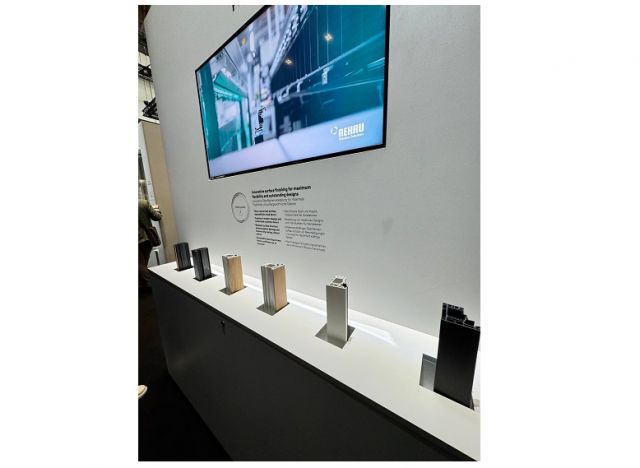 Цветные решения компании Melke на несколько шагов впереди европейского оконного рынка