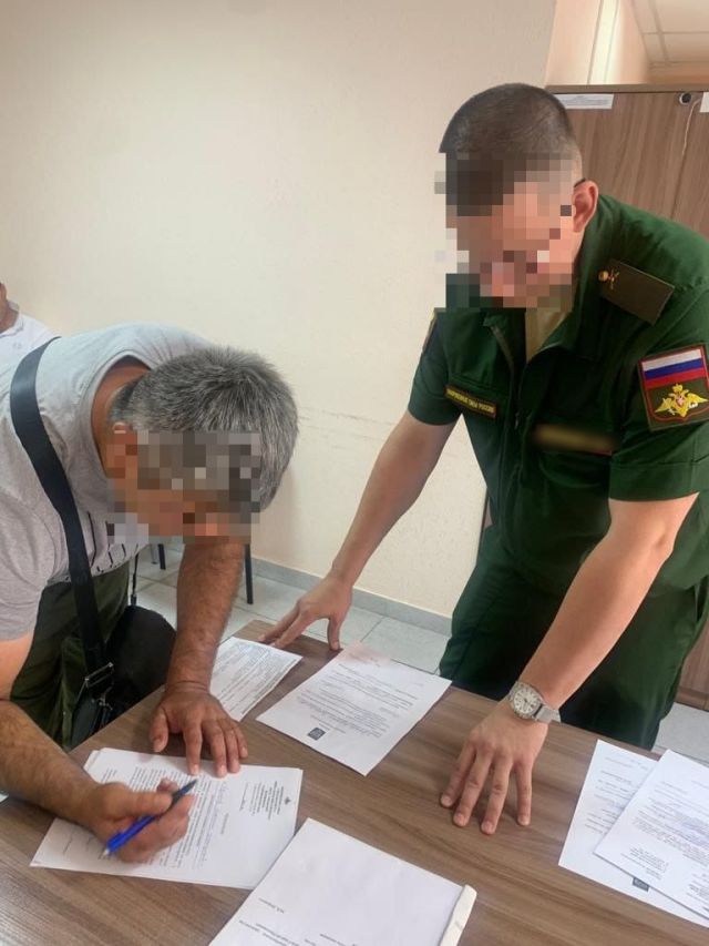 В Адыгее продолжаются проверки о постановке на воинский учет натурализованных граждан