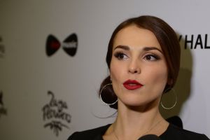 Сати Казанова потребовала 12 млн рублей от интернет-магазина одежды