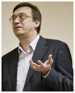 Владислав Шулаев ответил на вопросы журнала «Пресс-служба»