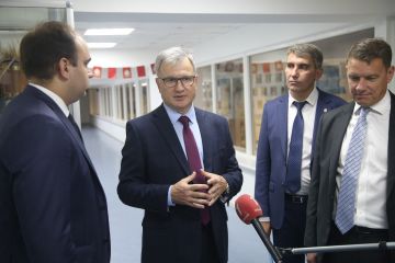 Вячеслав Федорищев посетил «Тульский пивзавод» и поздравил сотрудников с 45-летием предприятия