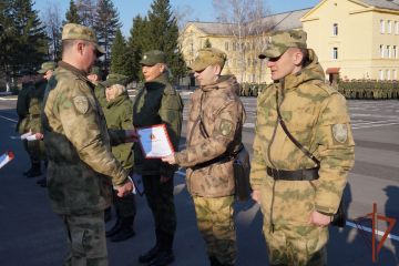 В Томской области отметили 76-летие создания соединений и воинских частей по охране ВГО и СГ
