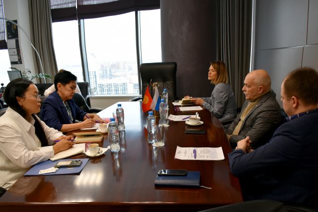 Кыргызстан приглашает уральский бизнес к сотрудничеству