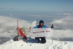 Альпинисты клуба «Икар» покорили самую высокую вершину России и Европы