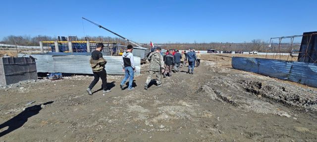 Сотрудники правоохранительных органов выявили в Володарском районе Астраханской области не вставших на воинский учет бывших мигрантов