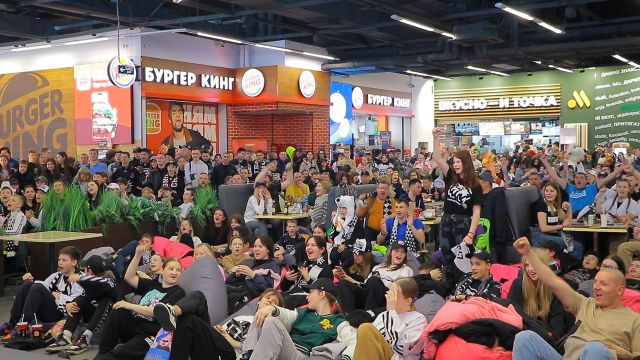 Первая в Челябинске официальная фан-зона хоккейного клуба «Трактор» открылась в ТРК «Горки»