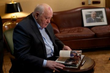 Горбачев призвал вежливо прекратить оскорбления в адрес Серова из-за карьеры в США