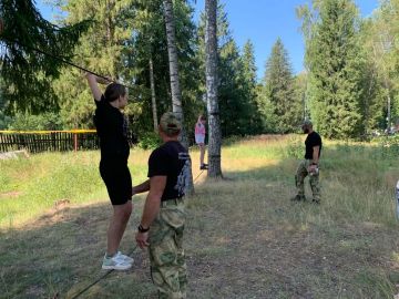 В Ивановской области спецназовцы Росгвардии провели военно-спортивную эстафету для ребят