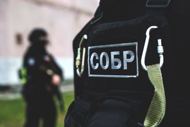 В Магнитогорске бойцы СОБР ликвидировали нарколабораторию