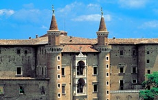 Туроператор ICS Travel Group предлагает для отдыха Пезаро в Италии!