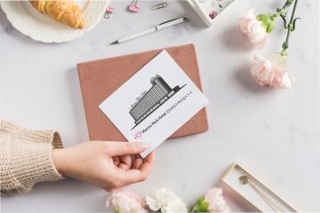 Отправляйте открытки в любую часть света вместе с Marins Park Hotel Yekaterinburg