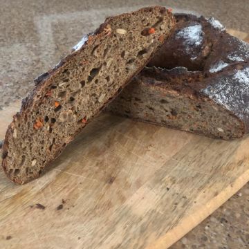 Ремесленный хлеб – вкусная новинка в кафе «Каспарус»
