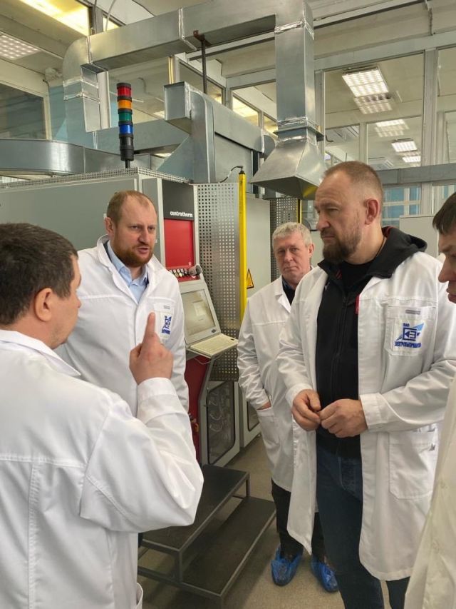 АО "Желдорреммаш" налаживает сотрудничество с российскими поставщиками электротехнического оборудования