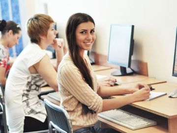 Компьютерные курсы от НОУ «Учебный центр «Знание» – Ваш успешный путь в мир IT-индустрии