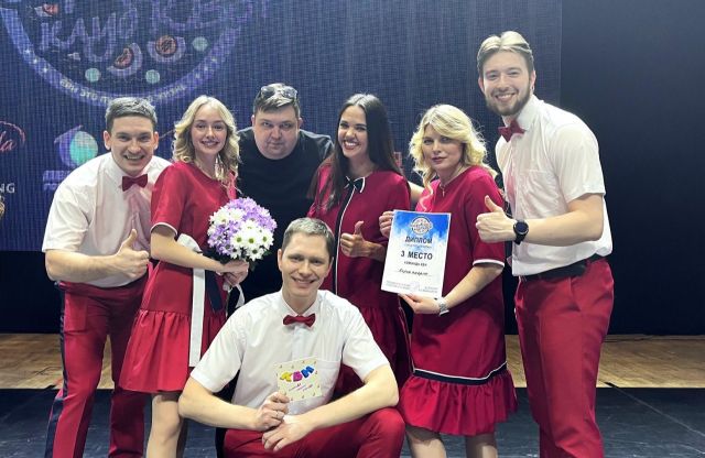 Сборная кировских энергетиков «Подстанция «Вятка» стала бронзовым призером фестиваля КВН
