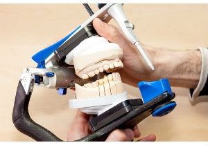 Пациентам стоматологии «32 Дент» теперь доступна одна из лучших зуботехнических лабораторий в Москве