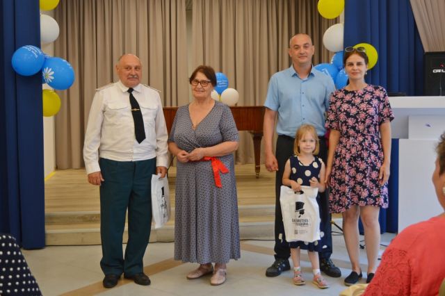 Семья ветерана Росгвардии стала почетным гостем праздника библиотеки имени А.С. Пушкина в Челябинске