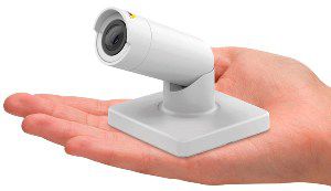 «АРМО-Системы» анонсирована миниатюрная цилиндрическая камера AXIS для видеоконтроля в магазинах или офисах