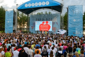 Открытие Всероссийского молодежного форума «Селигер 2014» и первый День донора при поддержке LG и Алексея Воеводы