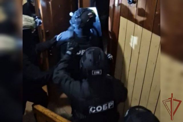 Подозреваемый в похищении двух человек задержан сотрудниками СОБР Росгвардии в Томске