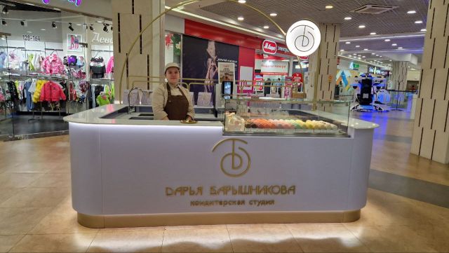 Островок авторских десертов лучшего кондитера Нижнего Новгорода открылся в ТРК «НЕБО».