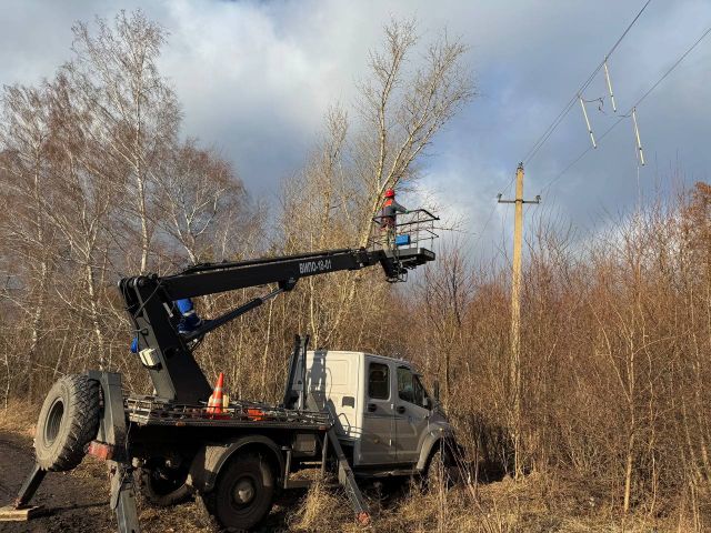 Курские энергетики продолжают работать в усиленном режиме из-за непогоды