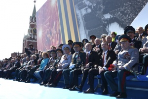 На оформление баннера на Красной площади к 9 мая выделят 39 миллионов рублей