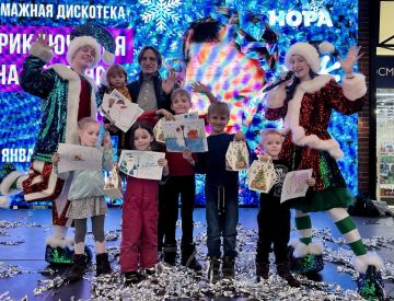 В ТРЦ «Нора» наградили победителей конкурса на лучшее письмо Деду Морозу