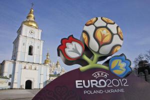 Виктор Гусев собирает болельщиков на Евро 2012