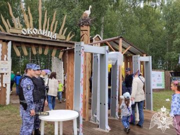 Росгвардия обеспечила безопасность при проведении международного фестиваля «Праздник топора»