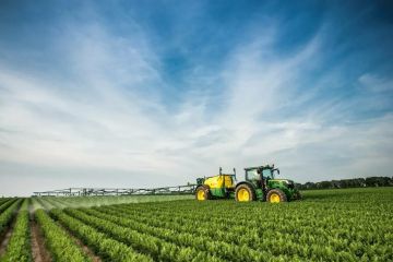 Маркетплейс «Свое.Фермерство» от Россельхозбанка проведет распродажу тракторов к «Черной пятнице»
