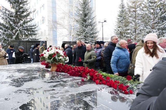 Сотрудники Росгвардии почтили память воинов-интернационалистов в Томске