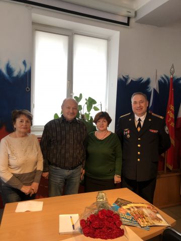 Отель Yalta Intourist поздравил ветеранов с 23 февраля