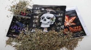 Сотрудниками уголовного розыска ОМВД России по районам Силино и Старое Крюково задержаны двое подозреваемых в незаконном хранении наркотиков