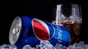 Лионель Месси и Мохаммед Салах сразились на дуэли ради любви к Pepsi®