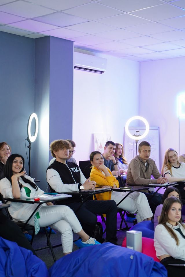 Участники Молодежного сообщества ВЫЗОВ посетили воркшоп в Ростове-на-Дону