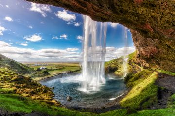 ICS Travel Group представил новое направление - Исландию!
