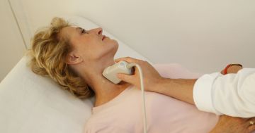 Лечение узлов в щитовидной железе в частной клинике «Дёблинг» в Вене