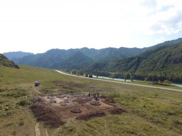 Археологи АлтГУ приступают к полевым экспедиционным исследованиям на комплексе Чобурак-I