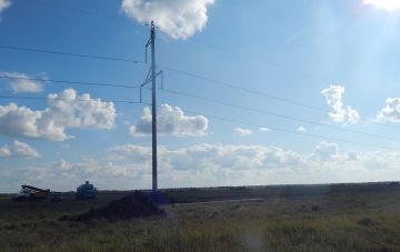 Филиал «Россети» - МЭС Урала установил новые опоры на ЛЭП в Курганской области