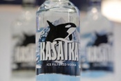 Водка KASATKA появилась на полках магазинов Казахстана