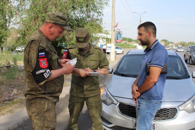 В Волгограде проведен очередной рейд в отношении бывших мигрантов о соблюдении ими законодательства о воинском учете