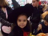 ТРЦ «ПОЛЯРНЫЙ» установил рекорд по декорированию тыкв детьми во время праздника Хэллоуин