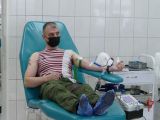 Представители Росгвардии пополнили банк крови в Томске