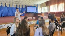 Российское общество «Знание» познакомило школьников из ДНР с историей Бурятии