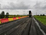 Дорожники приступают к нанесению верхнего слоя покрытия на 297-309 км трассы «Иртыш»