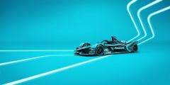 Команда Panasonic Jaguar Racing представляет новый Jaguar I-TYPE 4 и объявляет о сотрудничестве с Castrol, Lego и Scalextric