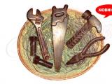 Набор инструментов для слесаря из шоколада в корзине