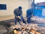 Росгвардейцы в Томской области оказали помощь ветерану войск правопорядка