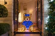 Рождественские десерты от Франсуа Перре и новогодняя коллекция свечей Ritz Paris